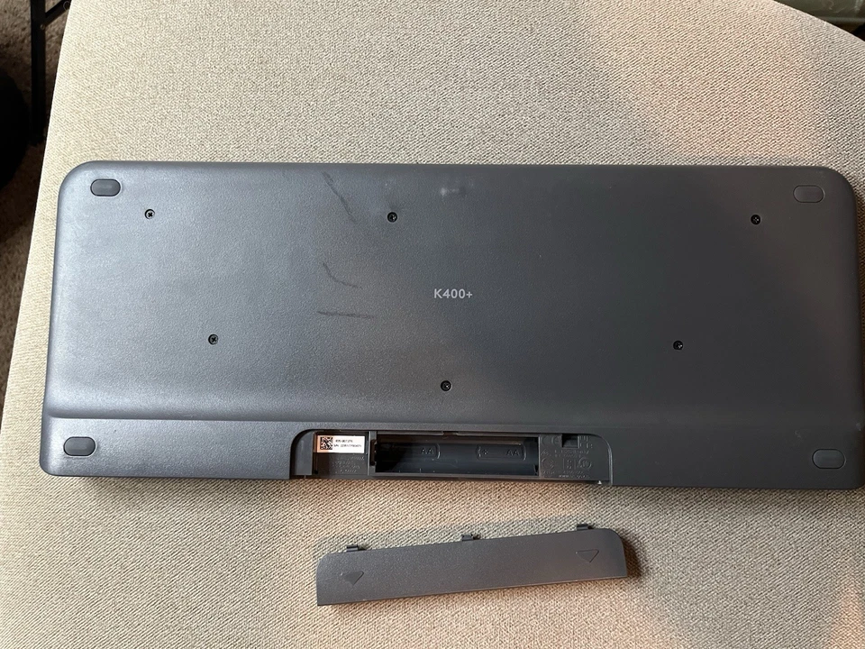 Logitech - K400 Plus TKL Wireless Membrane Keyboard for PC/TV/Laptop/Tablet - Image 2 of 2