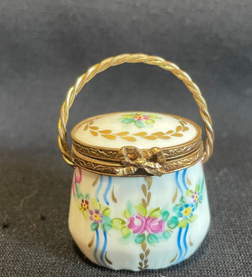 LIMOGES FRANCE Peint Main Purse Basket Floral Flowers Hand Painted Trinket Box 5