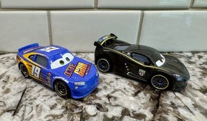 Disney ~CARS~ Carnival Cup Lewis Hamilton Diecast Toy 1:55 ~NICE~ Bobby Swift