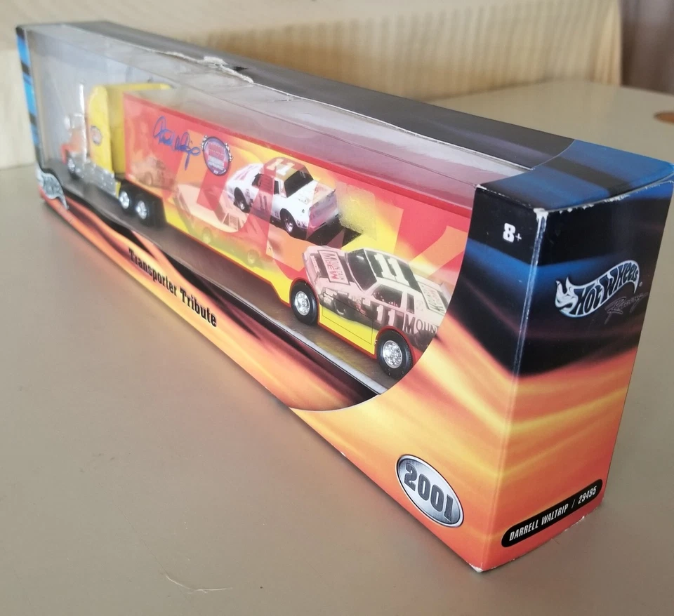 Hot Wheels 2001 Darrell Waltrip Transporter Tribute 1:64 diecast sin abrir. Foto 4 de 4