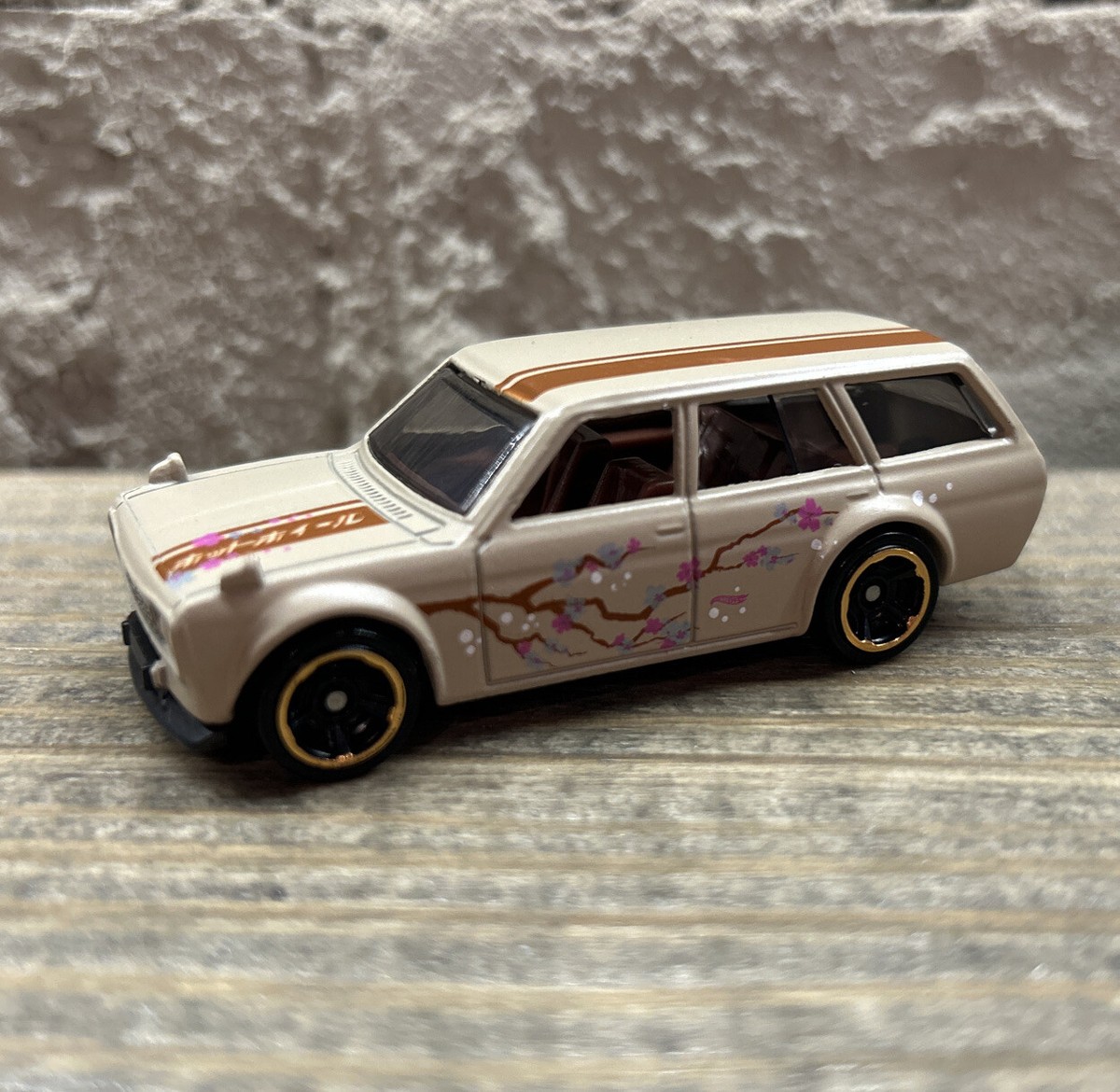 Hot Wheels 2021 Nightburnerz 1971 Datsun 510 Wagon Beige Loose | eBay