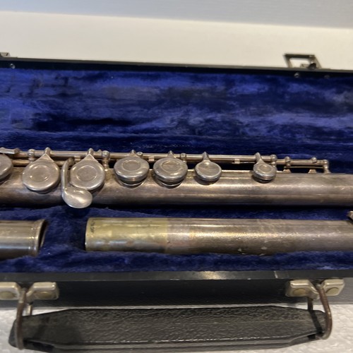 1972 Gemeinhardt M2 Flute VINTAGE With Carrying Case - Picture 5 of 24