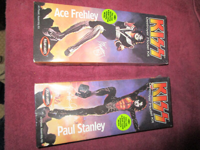 Polar Lights Kiss Destroyer Model Kits Paul Stanley Ace Frehley