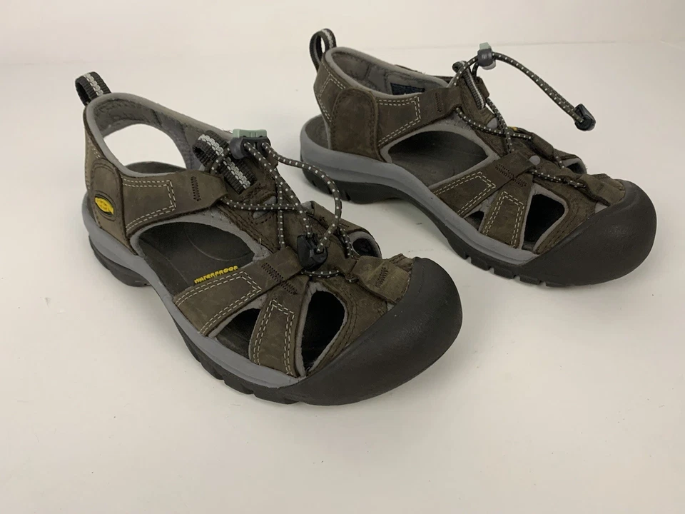 Keen Kids Youth Water Sandals Size 6 With Toe Protection Open Heel - Image 2 of 4