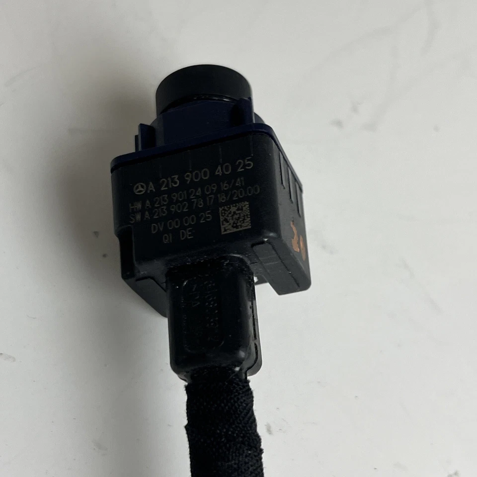 Mercedes Benz A200 2020 puerta levadiza trasera cámara de asistencia de estacionamiento A2139004025 OEM Foto 3 de 4