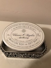 CO BIGELO ALMOND CREAM SOAP AND VINTAGE DESIGN SOAP HOLDER