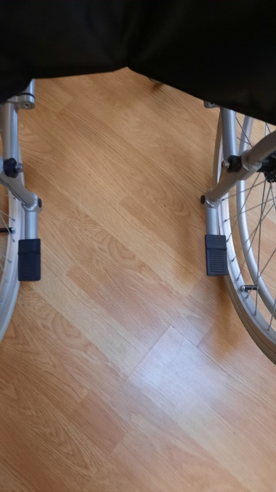 Days swift self propelled aluminium wheelchair used only a couple of