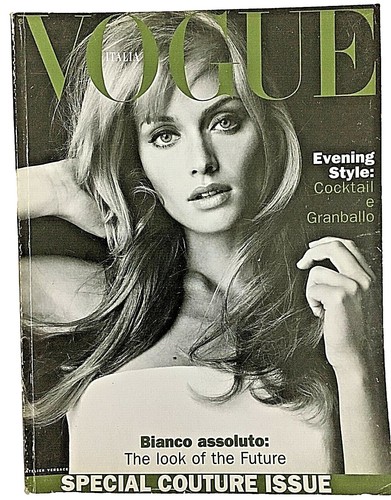 女性情報誌 Vogue Italia February 1999 colour issue Vogue Italia February 1999 colour issue Vogue February 1999