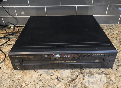 Denon DCM-370 5 Disc CD Changer HDCD Tested and working no remote 