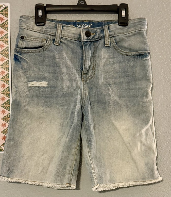 Cat & Jack Denim Jean Shorts Light Wash Ripped Cut-off Bermuda Girl’s Size 12