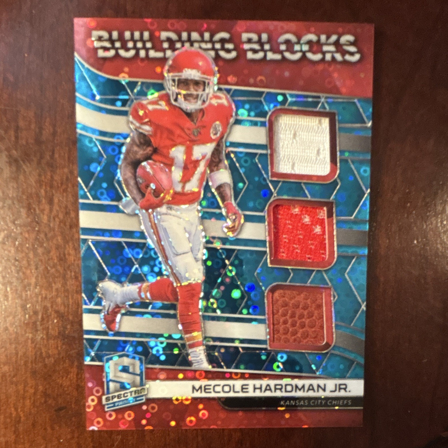 2019 Panini Spectra Mecole Hardman Jr Neon Blue Prizm Mem RC #BB14 /50