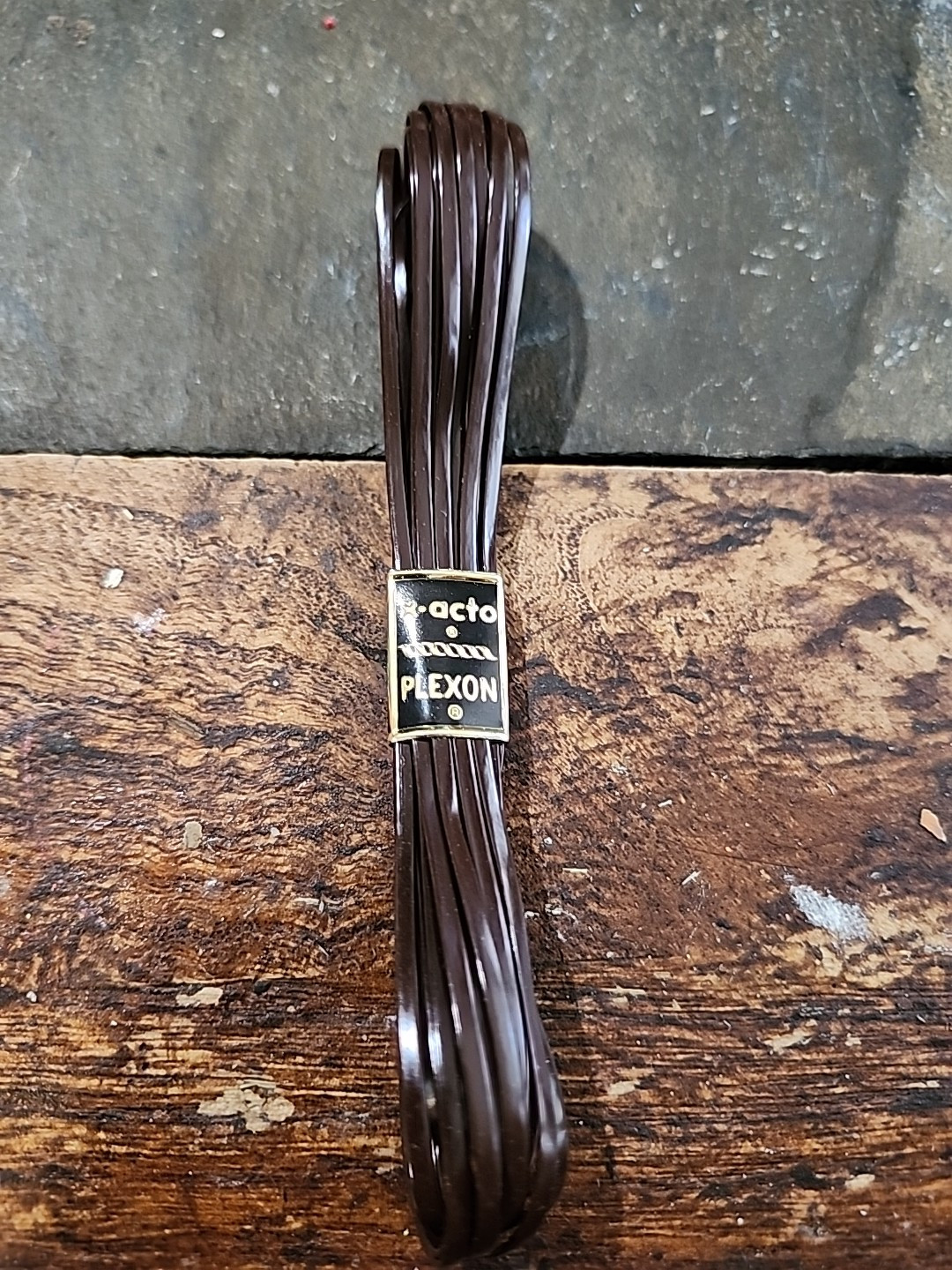 RARE X-ACTO PLEXON LACING 3/32 × 4.5 Yd BRAIDING Vintage USA Made Brown