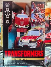 Transformers Autobot Ratchet Age of the Primes Deluxe Class 5.5  Figure