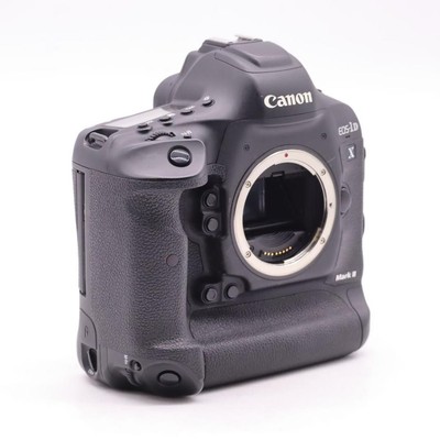 [PROFESSIONAL] Canon EOS 1D Mark II Digital SLR Camera Body