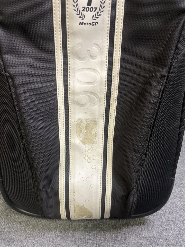 Equipaje de Mano Colección Tumi Ducati Edición Limitada Moto GP 2007 #306/9999 Foto 3 de 4