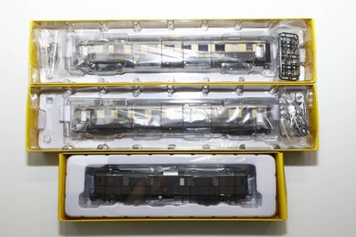 BRAWA DRG Rheingold Passenger Car 3-Car Set with Interior Light AC HO Gauge 2784