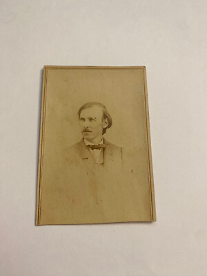 Unidentified Gentleman Portrait Postbellum CDV Photograph Photo