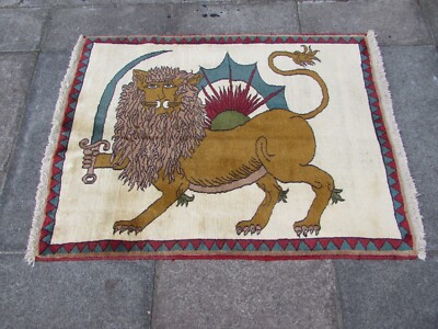 Vintage Traditional Hand Made Oriental Gabbe Wool White Rug 131x100 Animal Lion