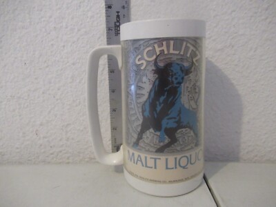 Thermo-Serve vintage ''Schlitz Malt Liquor'' plastic mug