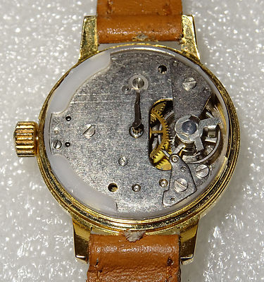 Montre Mécanique DN Antimagnétique - Pour Réparation Ou Pièces - Sans Garantie