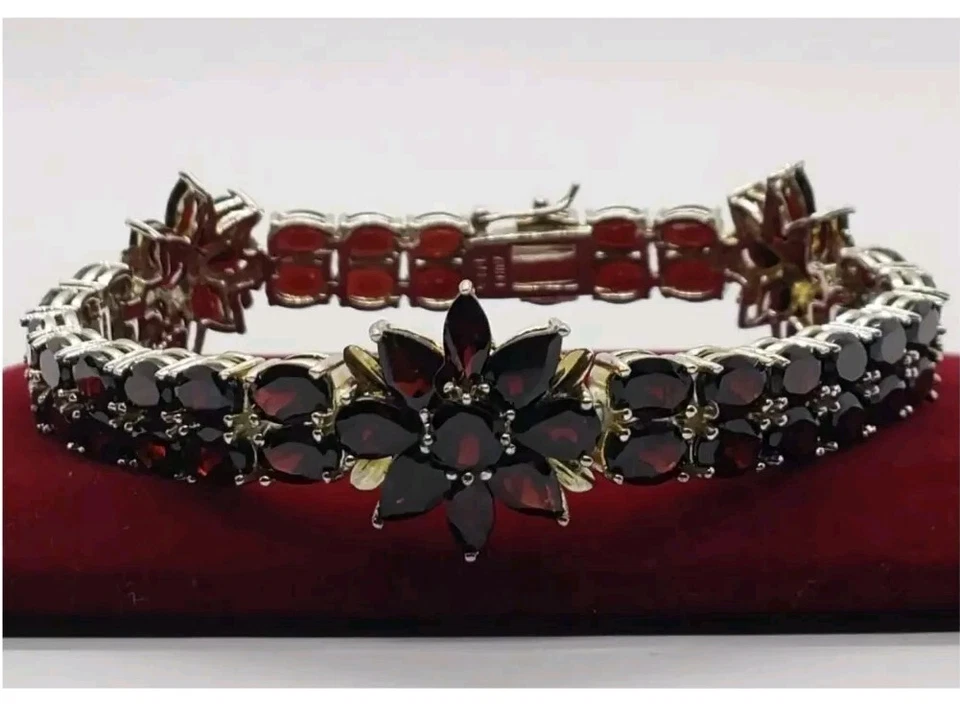 Pulsera de ley 925 con flor de granate almandina con baño de rodio, 8,5" Foto 4 de 4