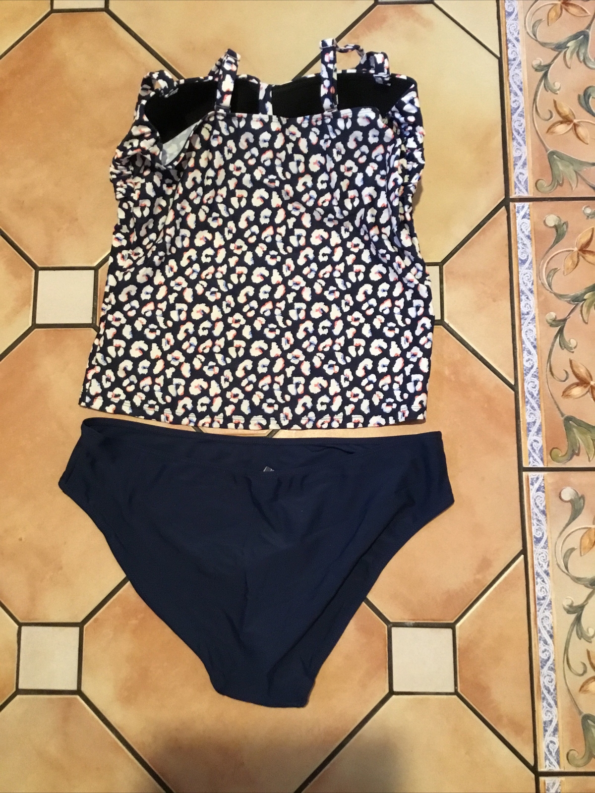 BNW HYGEINE STRIP SZ 18 NAVY/MULTI PATTERNED TANKINI eBay