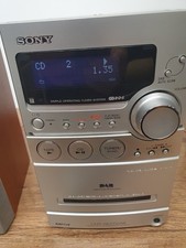 Sony Micro Hi Fi System, CMT-NEZ7 DAB CD,Radio,Tape ,MP3,  Speakers X 2 , Remote