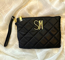 Steve Madden Women s Black Quilted Wristlet C...