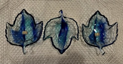 Vintage Studio Nova Glass Candy Trinket Dish Maple Leaf Cobalt/Teal Set Of 3 NWT