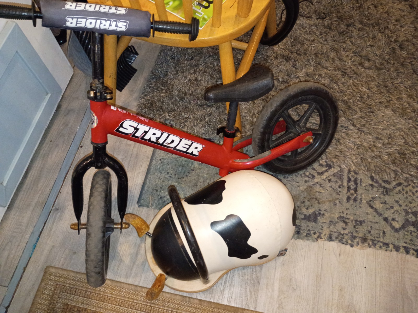 Strider 12" Kids Boys Girls Balance Bike Lightweight Adjustable Red Classic