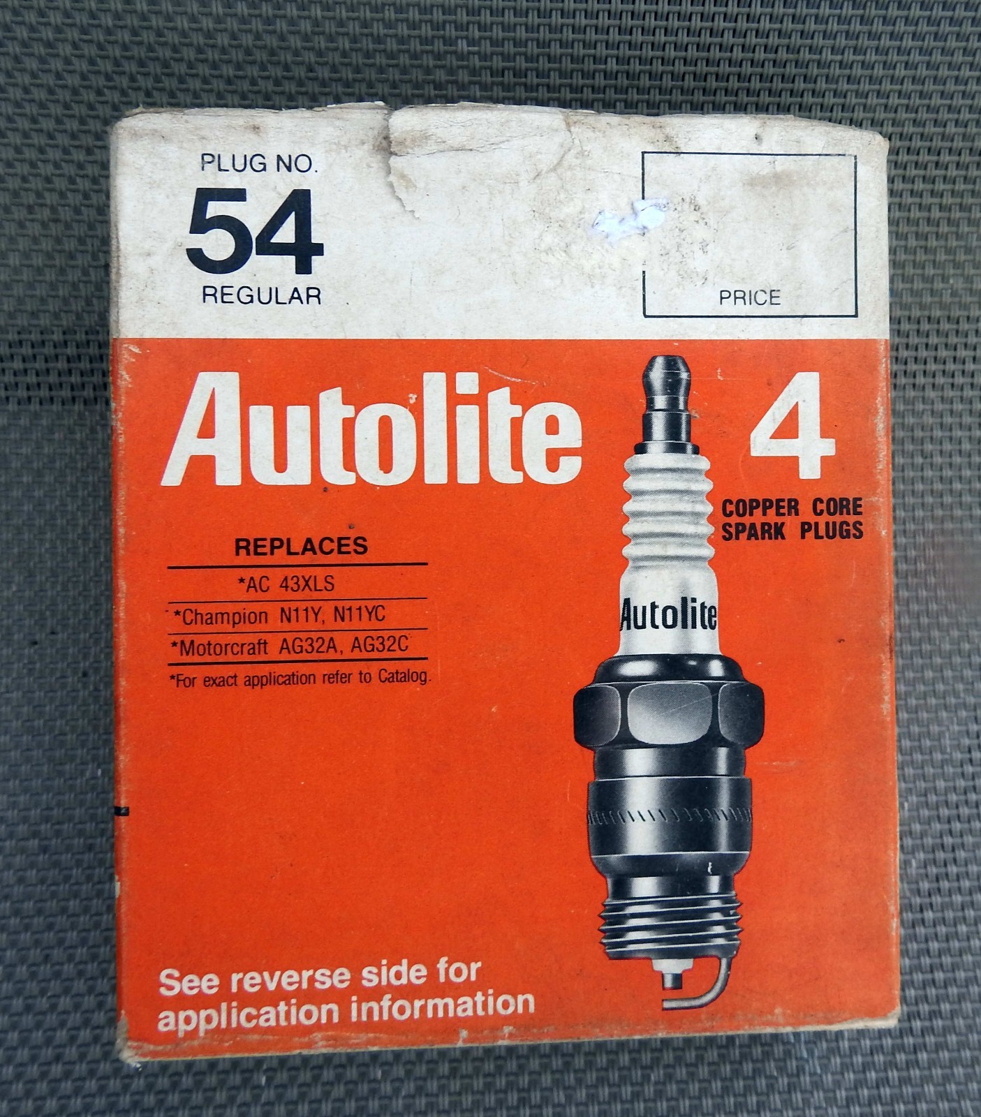 Box of 4 NOS Autolite 54 Spark Plugs 43XLS, N11Y, N11YC, AG32A, AG32C