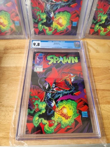 Spawn #1 🔑 Image Comics 1992 CGC GRADED 9.8 WHITE PAGES 🔥 FIRST APPEARANCE