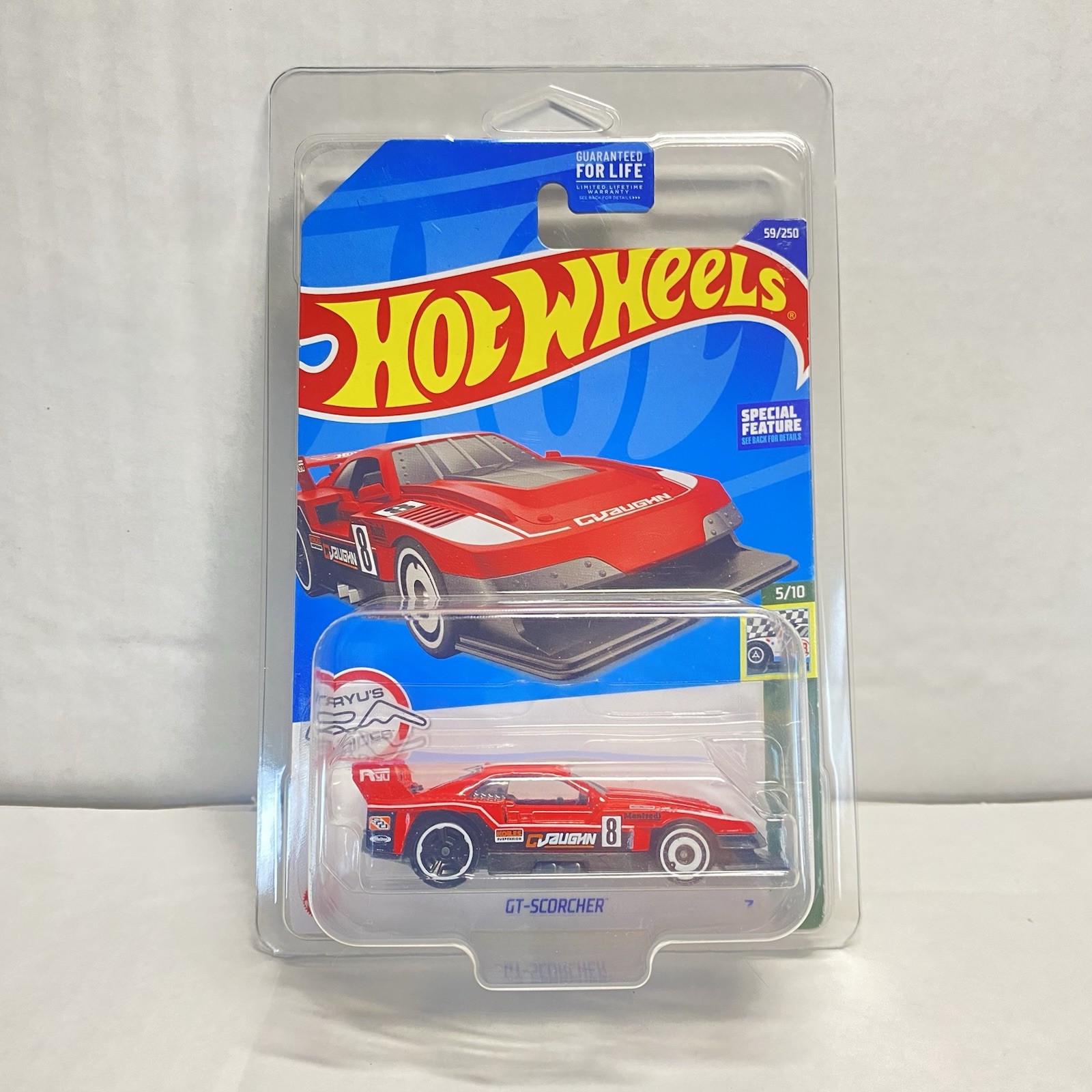 Hot Wheels GT Scorcher Retro Racers 1:64 Diecast Vehicle - Red (L2593)