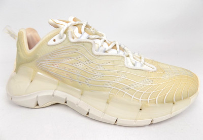 NEW! Reebok Zig Kinetica II Sneakers Women Casual Shoes Size 7 M Chalk