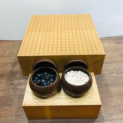 Go Board Japanese Vintage with 4 legs Igo goban 45.5cm 42cm 26cm