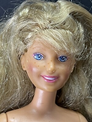 Hasbro - 1987 MAXI - 12 inch Fashion Doll - Crimped Blonde Hair - Freckles -Nude