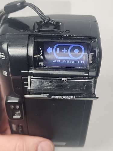 Fujifilm Discovery Panorama 312 Zoom Date 35mm Point Shoot Film Camera 38-120mm - Picture 7 of 7