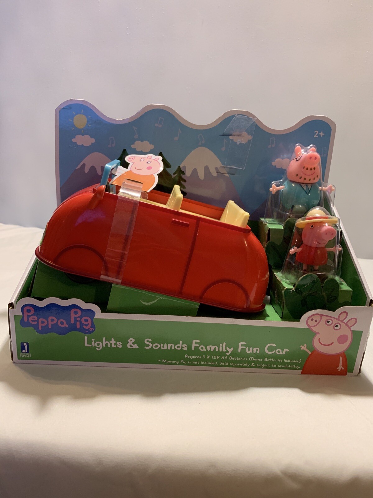 peppa pig lights & sounds family fun car