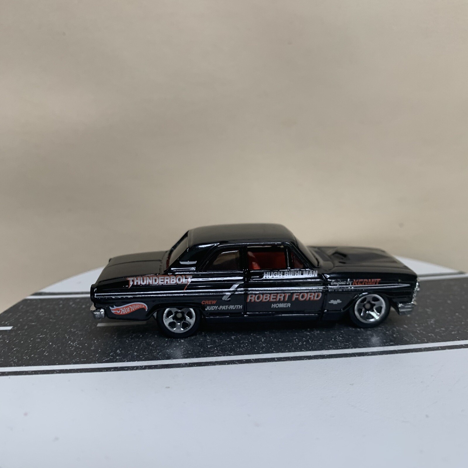 2001 Hot Wheels First Editions #46 Ford Fairlane Thunderbolt Black w/5sp 1:64 NM