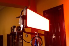 Caster Litepanel 2x1 LED softlight RGBW Professional Film Studio Light 450w