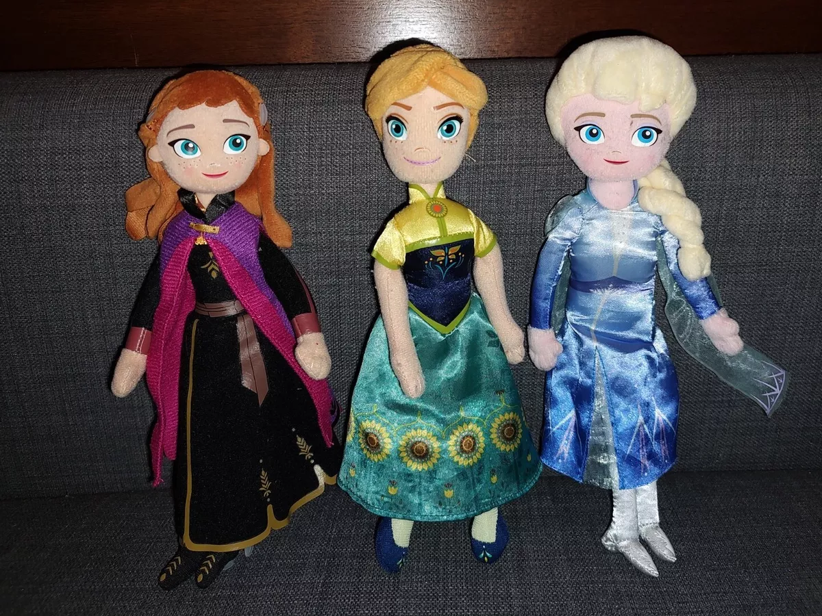 Frozen sale playing dolls