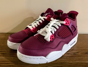retro 4 valentine's day