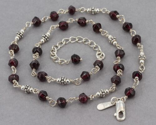 Vintage Silpada Dainty Sterling Faceted Garnet Bead Necklace N1053 16"-18" Long - Picture 1 of 4