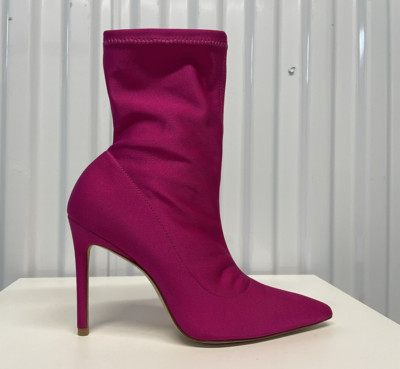 FW22 Stuart Weitzman Fuchsia Stretch Stiletto Sock Boots Heels Women s Sz US 6 B