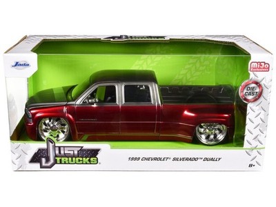 ミニカー 1999 CHEVY SILVERADO DOOLEY 1999 Chevrolet Silverado Dooley Pickup Truck Matt Grey Just Trucks