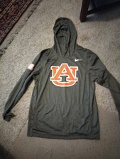 Nike Auburn Tigers 2025 Team Issued Military Appreciation Hooded Pullover LARGE