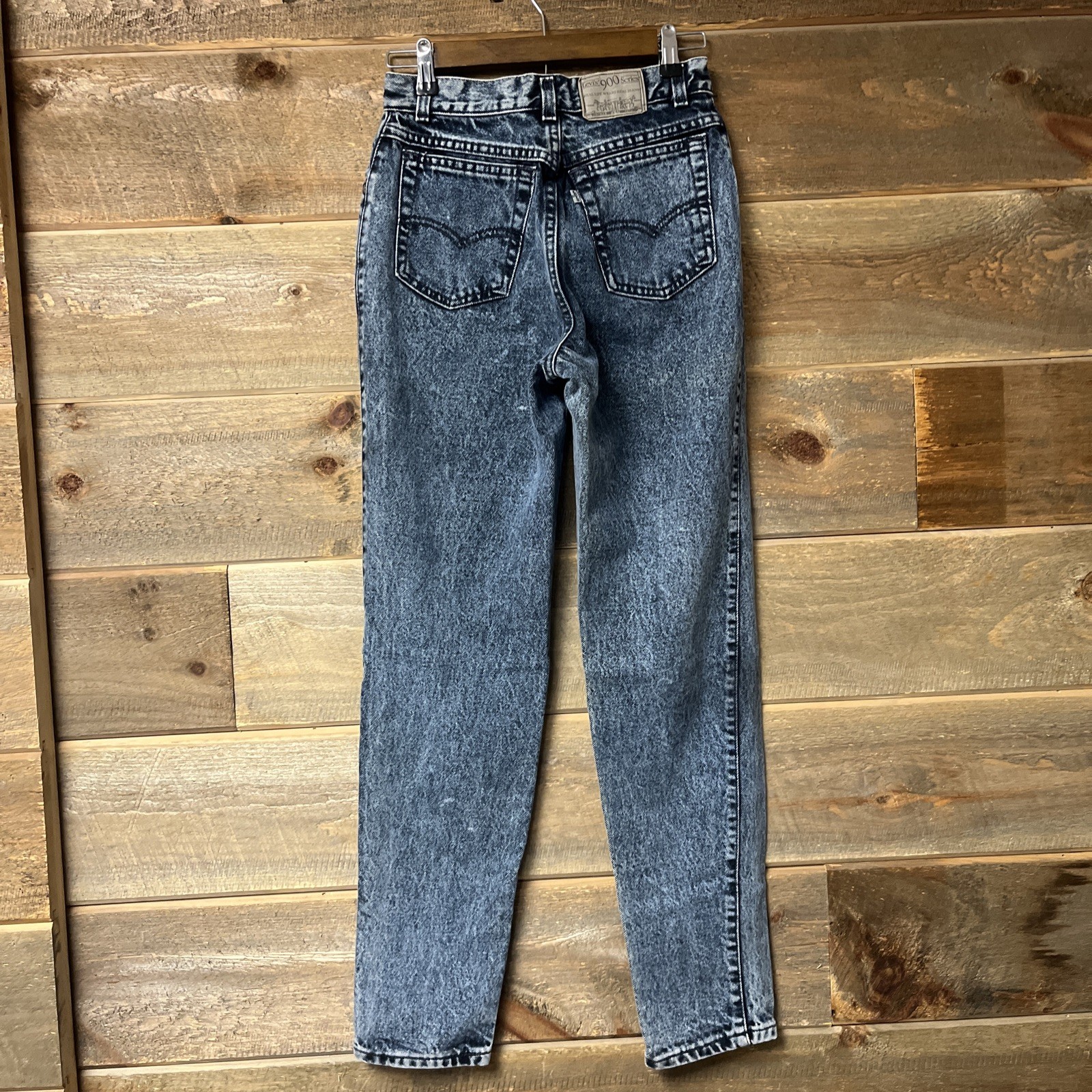 Women's Vintage Levi's 900 Series Tapered Leg Blue Jeans Size 9