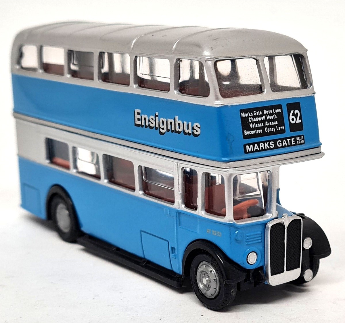 EFE 1/76 - AEC RT Bus Ensignbus 10120 Diecast Scale Model Bus