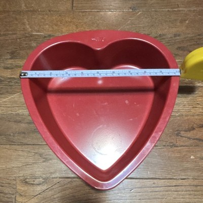 Wilton Red Heart-Shaped Cake Pan 10'' Length x 10  Diameter x 2x Depth Bakeware