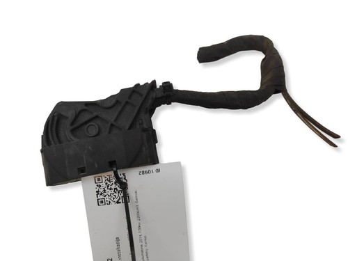 Mercedes-Benz Sprinter W906 2014 Steckverbinder des ABS-Moduls A0009821509